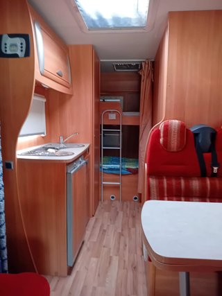 SE VENDE autocaravana Ford Genesis43 motor durato