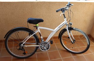 Bicicleta Paseo BTWIN Blanca