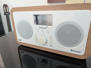 Altavoz Intertronic Bluetooth DAB+