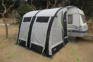 Avance Hinchable para Caravana