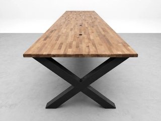 Mesa grande de madera alta