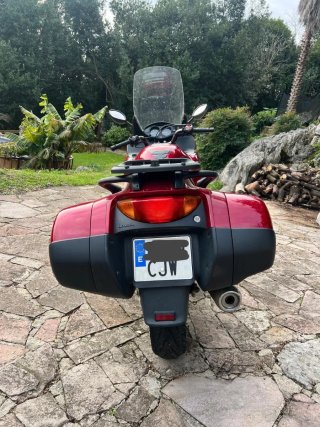 Honda Deauville 650 Roja
