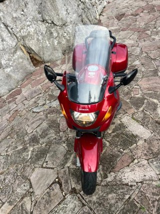 Honda Deauville 650 Roja