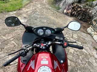 Honda Deauville 650 Roja