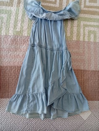 Lote 4 Ropitas Niña 6 Años: Vestidos y Peto