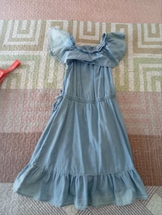 Lote 4 Ropitas Niña 6 Años: Vestidos y Peto