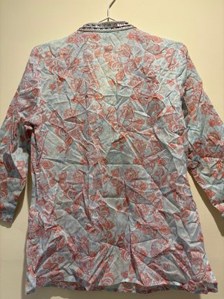 Blusa Pedro del Hierro estampada con lentejuelas