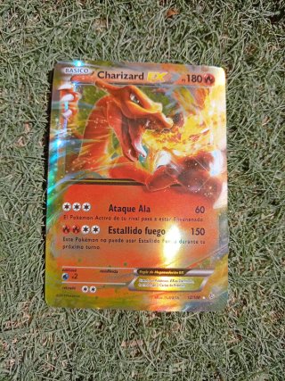 Carta Pokémon Charizard EX