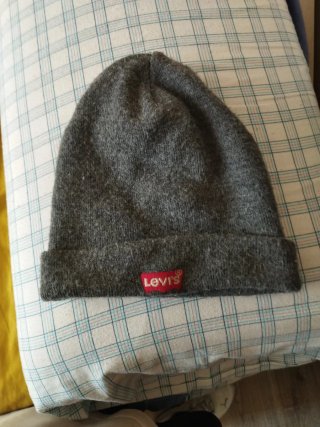 Gorro de invierno Levi's gris