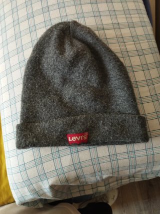 Gorro de invierno Levi's gris