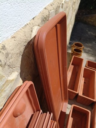 Jardineras de barro