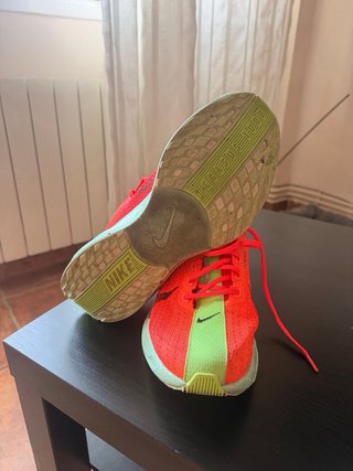 Zapatillas Nike Running Naranja y Verde
