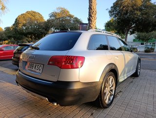 Audi Allroad Quattro 3.0 TDI quattro tiptronic
