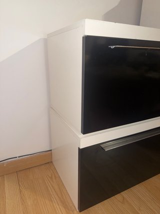 2 Mesitas de Noche Negras y Blancas