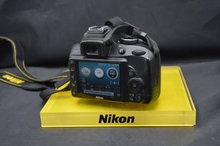 Nikon D3300 + Objetivo 18-55mm (24MP)