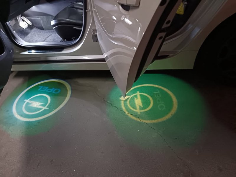 Opel Ampera 2013 - foto 1
