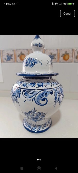 Jarrón Cerámica Decorativo Azul y Blanco