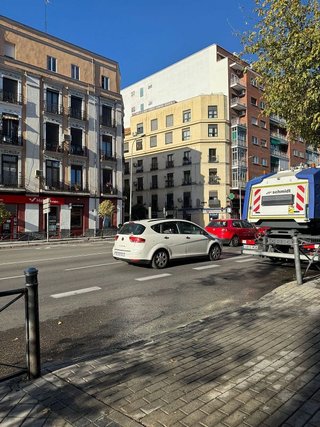 Garaje en alquiler en Palos de Moguer en Madrid