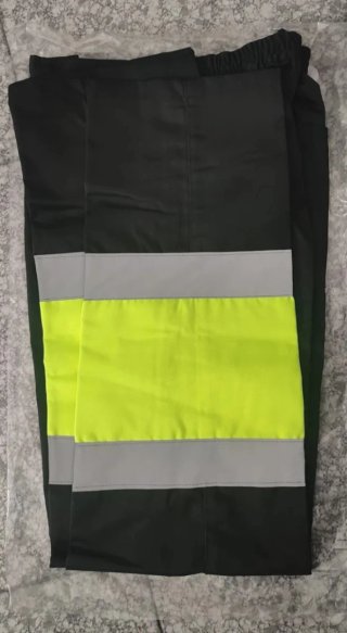 Pantalón de trabajo negro nuevo