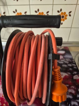 Rollo alargador 25m 4 enchufes IP55