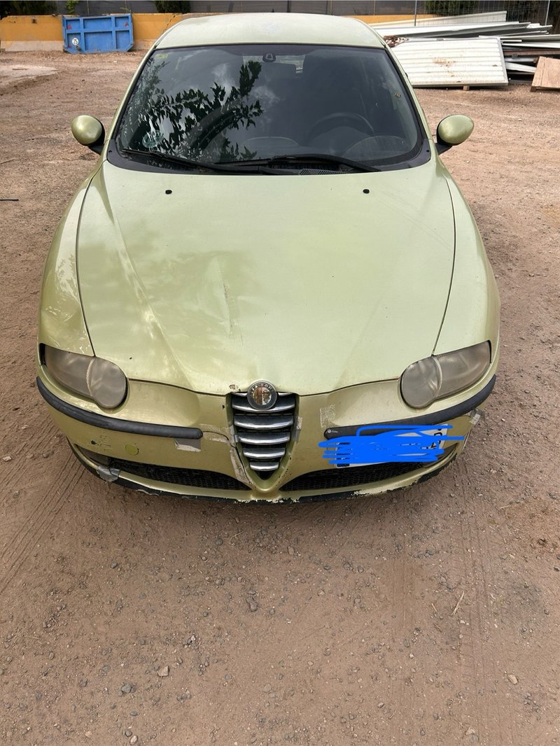 Alfa Romeo 147 - foto 1