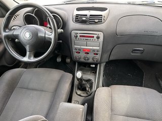Alfa Romeo 147