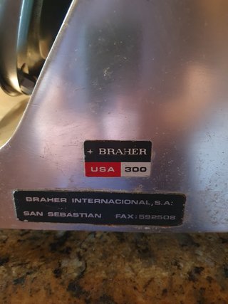CORTADORA FIAMBRE PROFESIONAL BRAHER USA 300