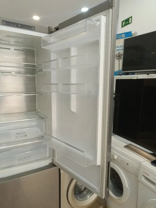 Nevera Samsung, Lavadora Bosch, Lavavajillas Balay