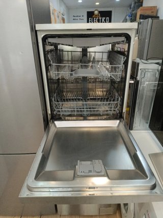 Nevera Samsung, Lavadora Bosch, Lavavajillas Balay