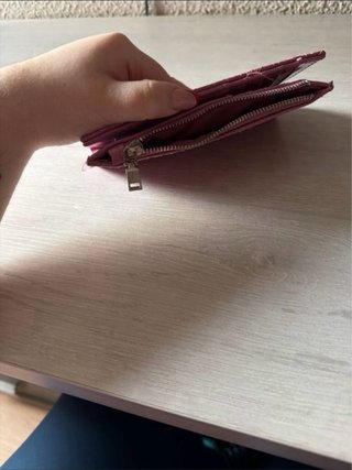 Cartera rosa acolchada
