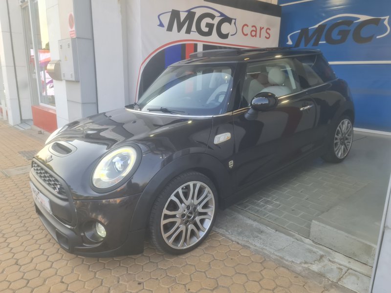 MINI Cooper SD 2015