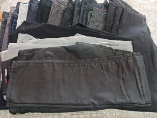 Pantaloni uomo jeans neri e grigi