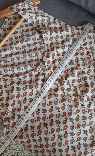 Mono pantalón corto, talla M.