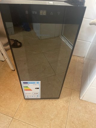 Vinoteca Taurus PTWC-12