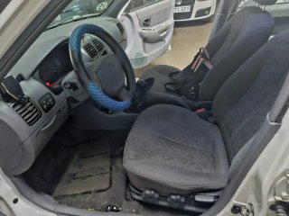 Hyundai Accent 2001