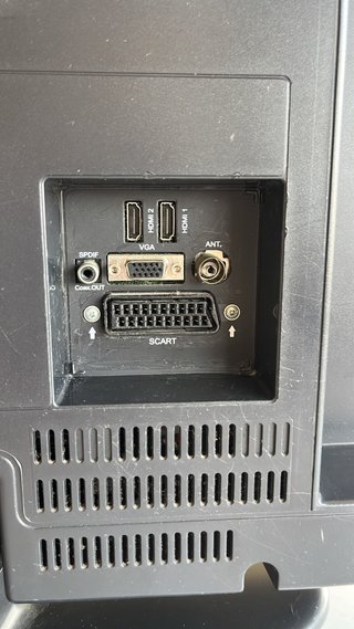 Televisor OKI 32” HD TDT + Mando