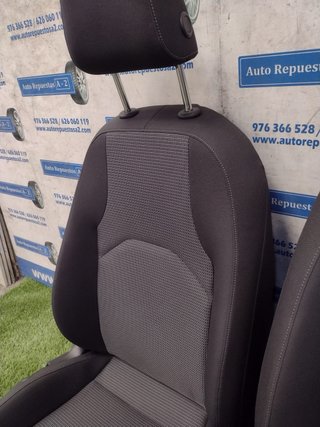 ASIENTOS DELANTEROS SEAT LEON 3