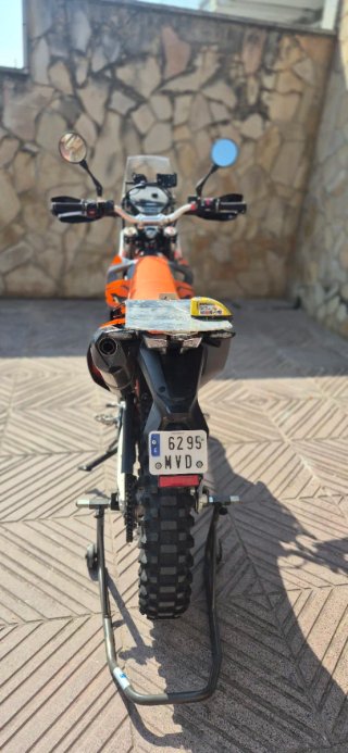 KTM 690 Enduro 2024 con  6097km