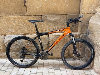 Bicicleta Trek SLR Naranja/Negra