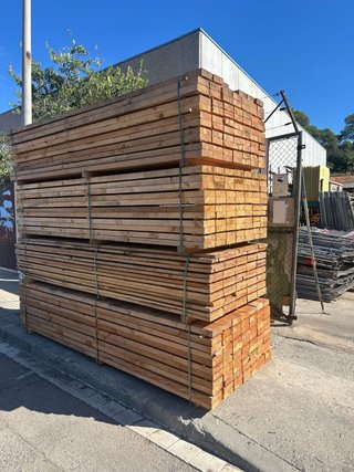 Tablones de madera pino construcción 150x52x3000mm