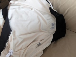 Chaqueta Adidas Talla S Blanca y Negra