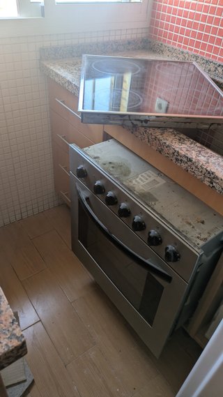 Vitrocerámica + Horno Corberó