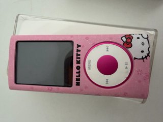 iPod Nano Verde y Rosa Hello Kitty