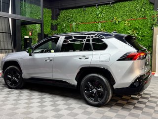 Toyota Rav4 2.5l 220H Black Edition 4WD