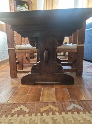 Mesa de txoko de madera
