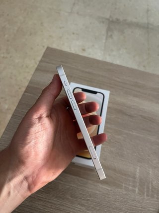 iPhone 12 bianco
