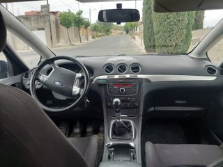 Ford S-MAX 2012