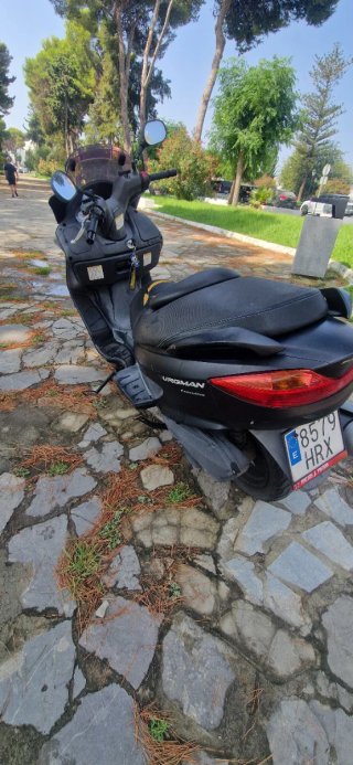 Suzuki Burgman 125 Executive Negra