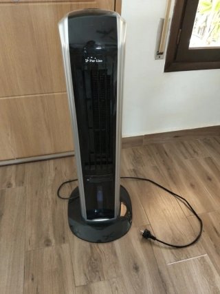Ventilador Pur Line Negro y Plata