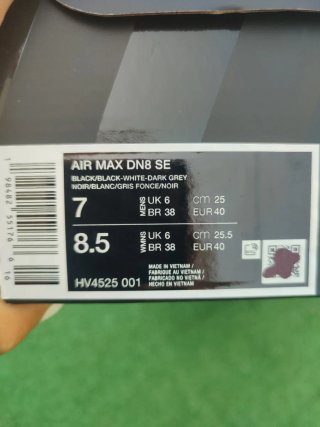 NIKE AIR MAX DN8 SE ORIGINALES – TALLA 40 –nueva